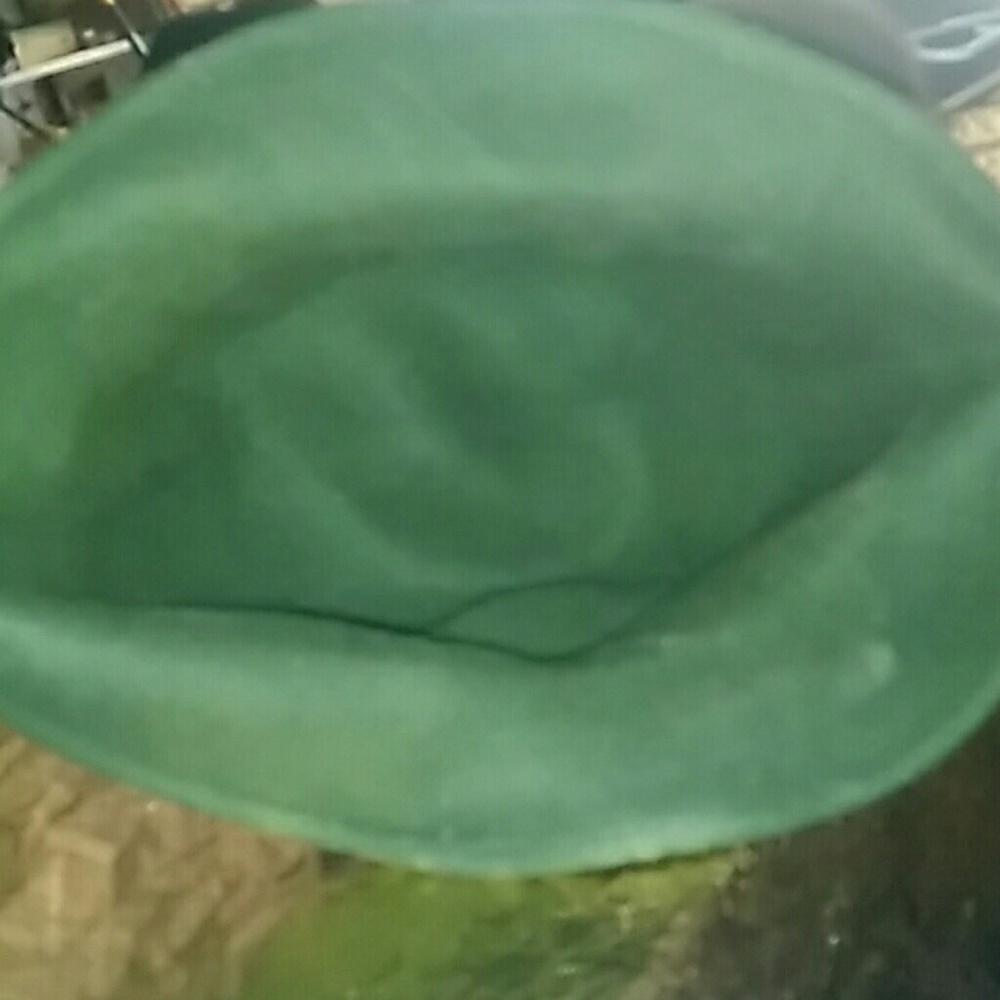 Hat - Picture 3 of 3